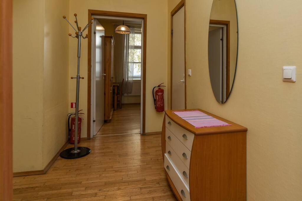 Pueha Vaimu Kuelaliskorter Tallinn Bagian luar foto