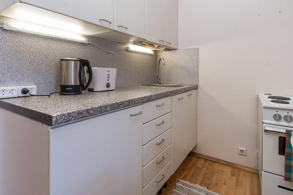 Pueha Vaimu Kuelaliskorter Tallinn Bagian luar foto