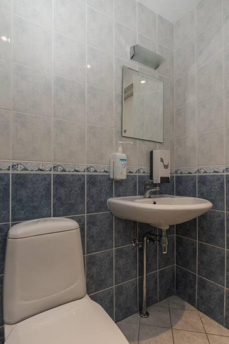 Pueha Vaimu Kuelaliskorter Tallinn Bagian luar foto
